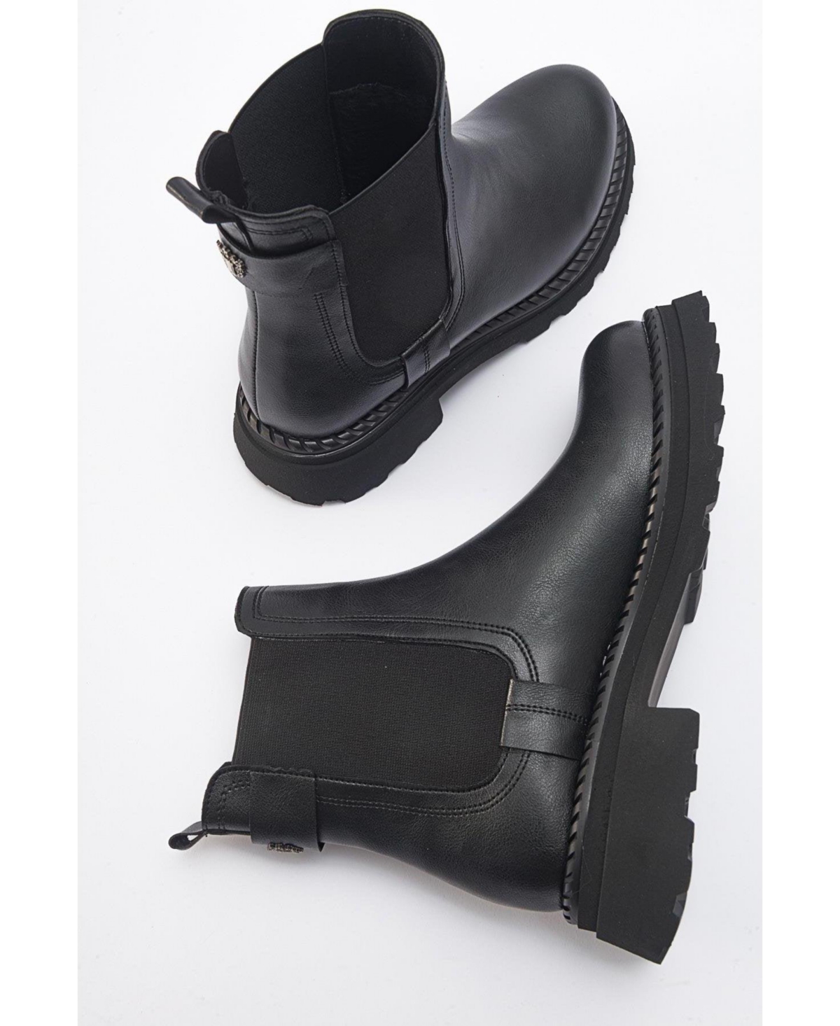 Prologue Shoes Marly Chelsea Boot (Women)