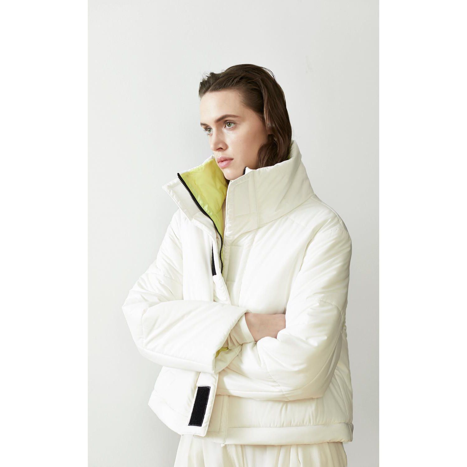 Women's Reversible Cropped Sustainable Down Coat