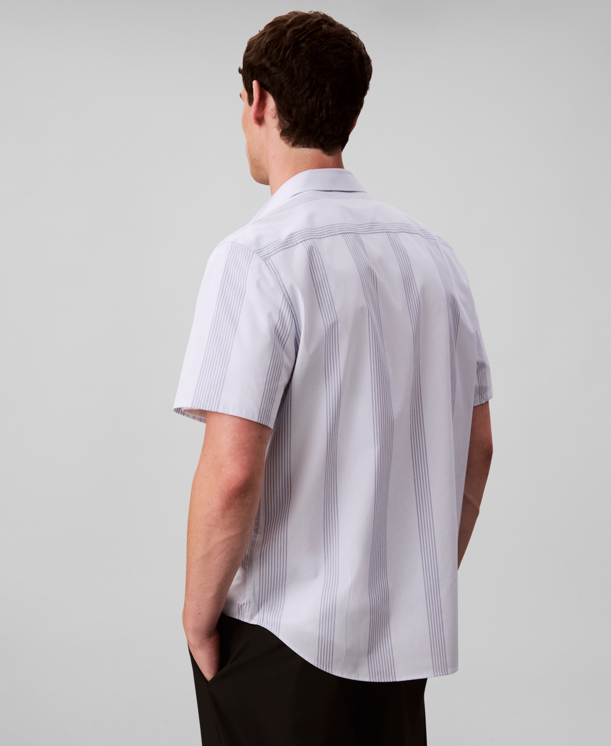 Calvin Klein Men's Classic Fit Striped Shirt