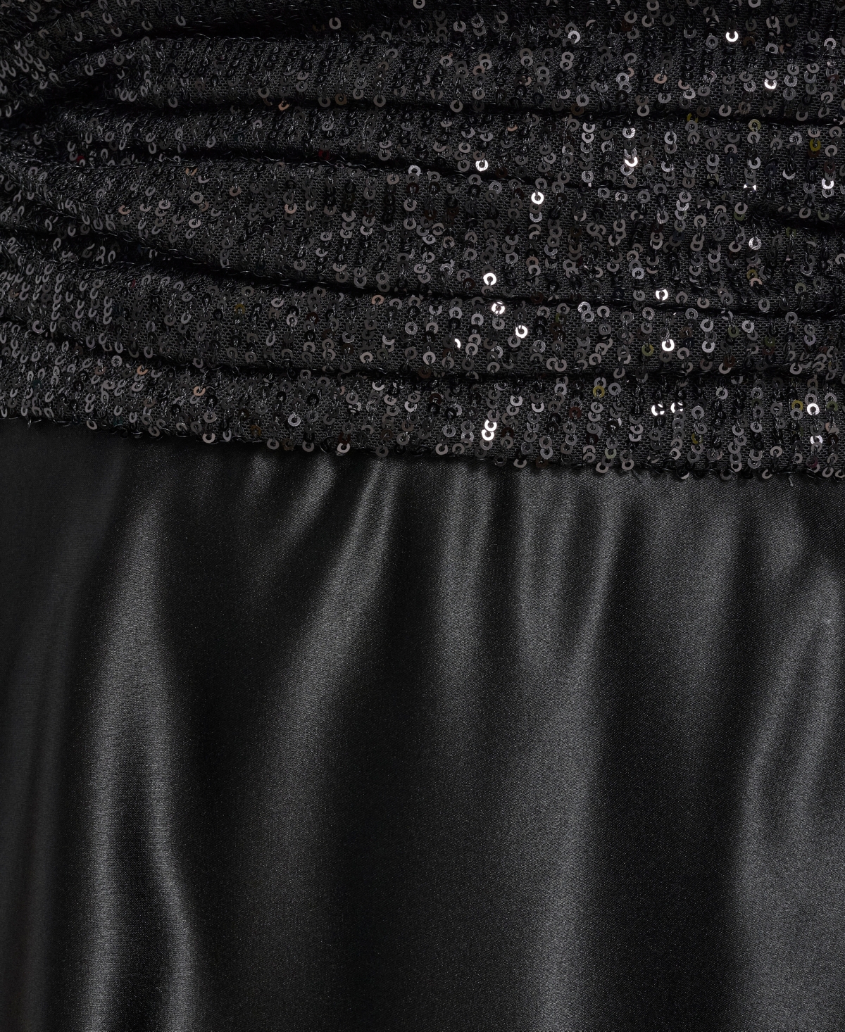 Jessica Howard Plus 3/4-Sleeve V-Neck Dress