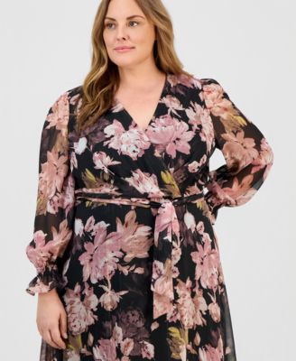 Plus Size V-Neck Belted Long-Sleeve Maxi Dress