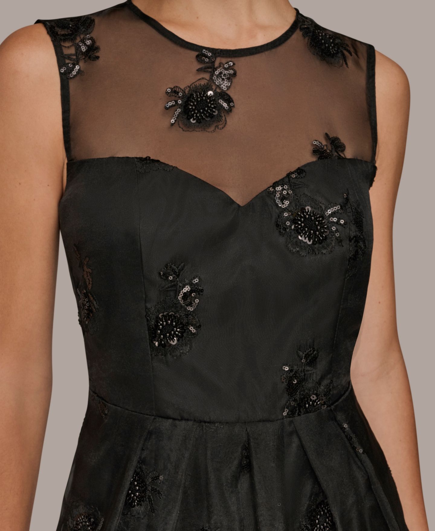Женское платье Donna Karan New York Sleeveless Illusion Cocktail, цвет: Чёрный — фото 5