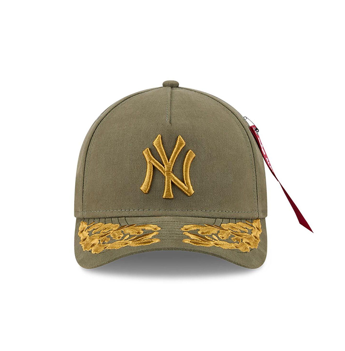 Мужская кепка New Era x Alpha Industries Olive New York Yankees A-Frame 9FORTY Adjustable Hat — фото 2