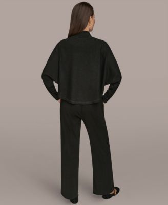 Women's Mock Neck Crop Top