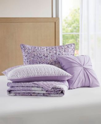 Caralie Seersucker 4-Pc. Quilt Set, Full/Queen