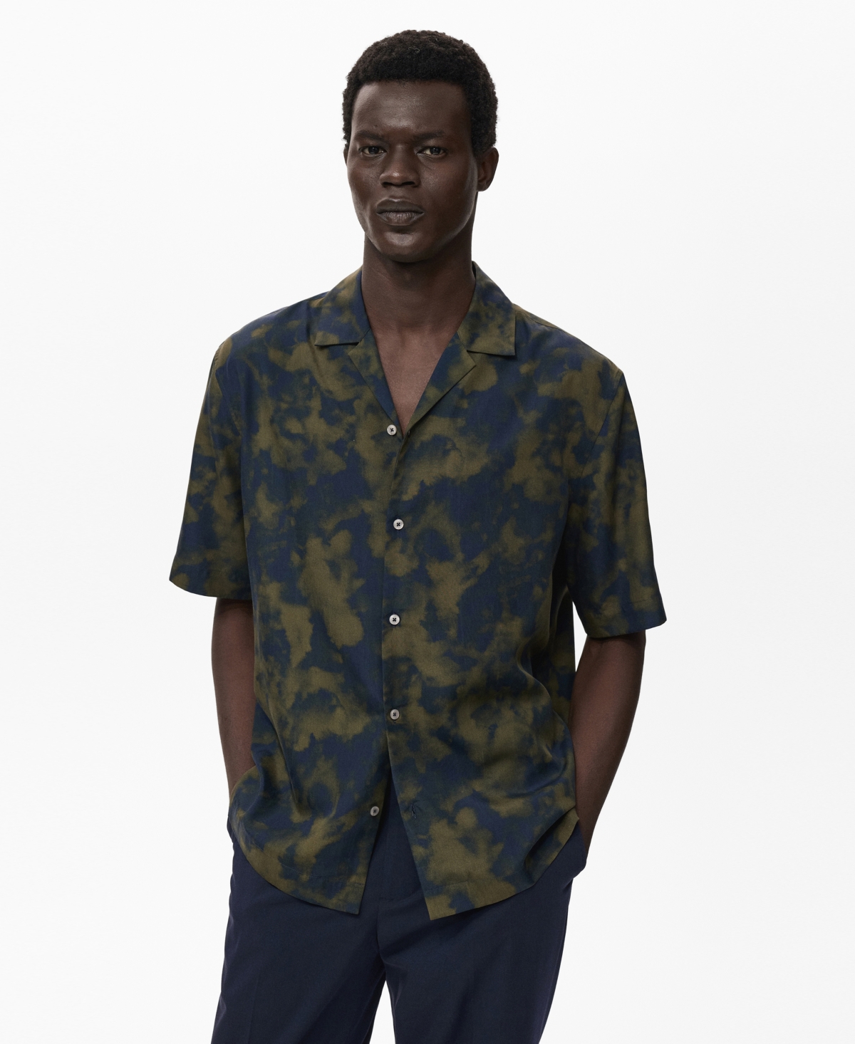 Mango Men's Printed Fluid Regular-Fit Shirt