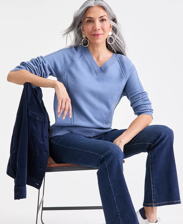 Women's Cable-Knit V-Neck Sweater - thumbnail 2