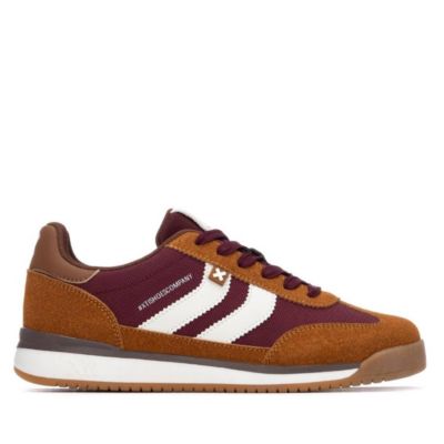 Women's Casual Sneakers
