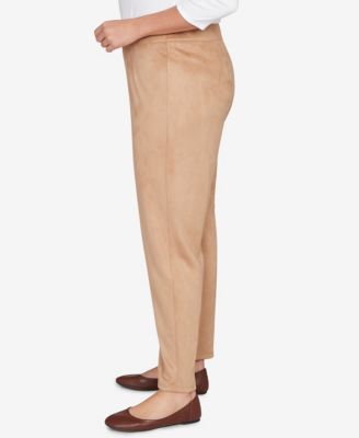 Plus Size Solid Casual Pants