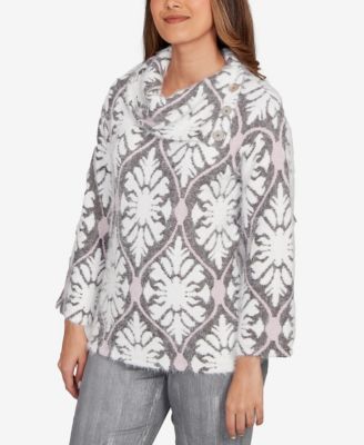Petite Medallion Jacquard Sweater Knit Top