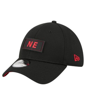 New Era - Men's Black New England Patriots Scoreboard 39THIRTY Flex Hat