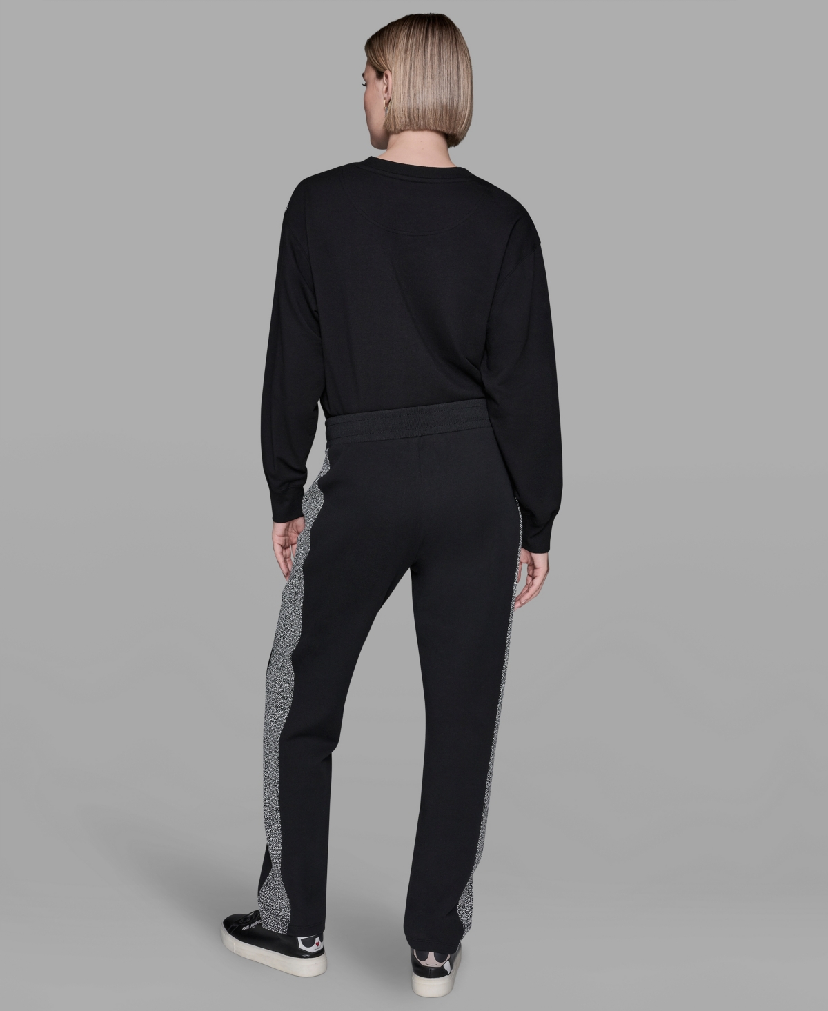 Karl Lagerfeld Women's Mid-rise Straight Jogger Pants In Black