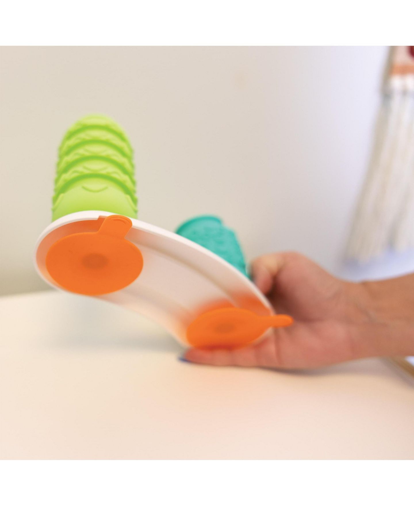 Детская игрушка Smart Toys & Games Krumples Bop & Pop Sensory Fidget Toy, Ages 6 Months+, цвет: Assorted Pre-Pack — фото 4