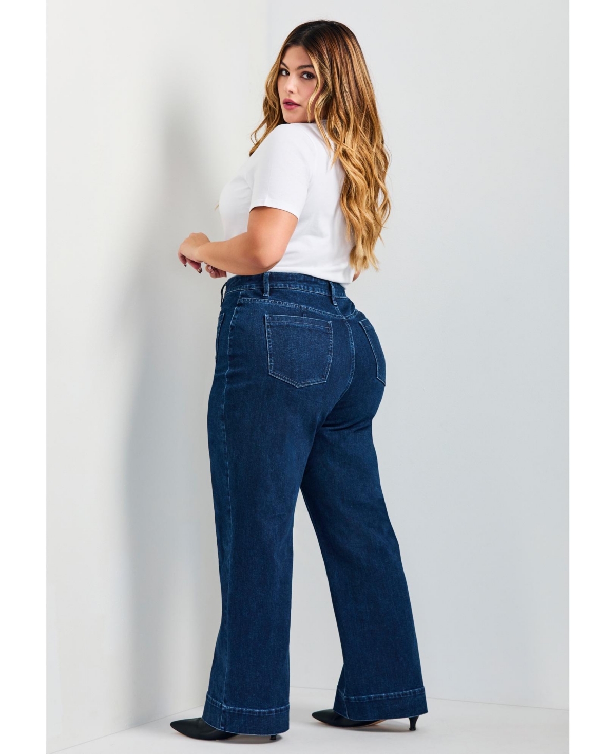 Avenue Women's Emma Wide Leg Jean
