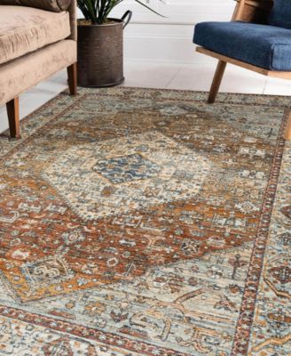 Bergama BE1 7'10" x 10' Area Rug