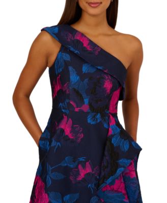 Women's One-Shoulder Gown