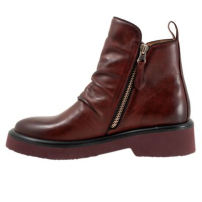 Theona Boot