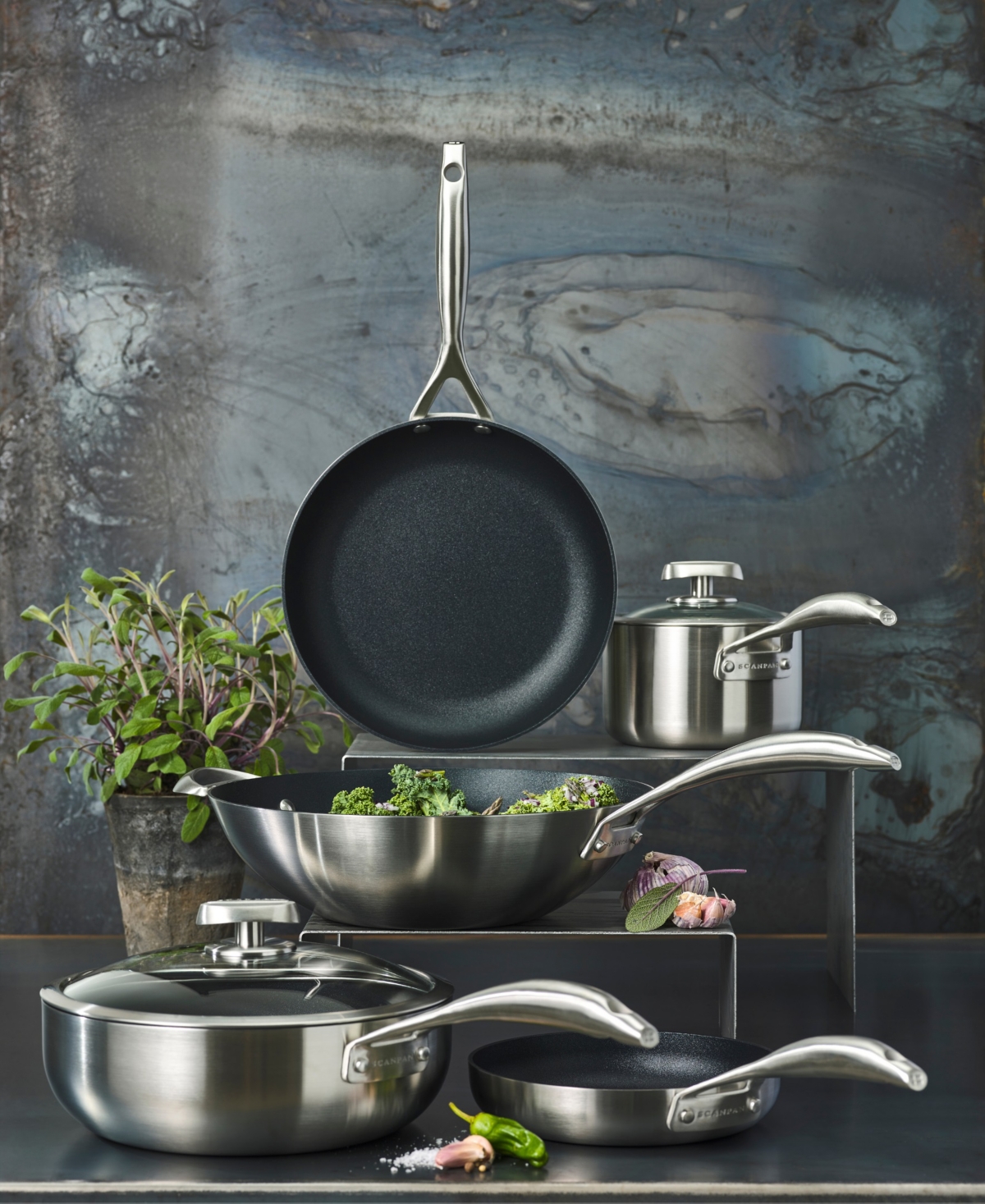 Scanpan Aluminum 12.5" Wok