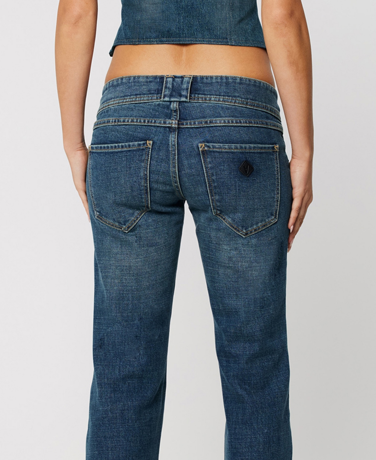 Abrand Women's Super Low-Rise Jeans