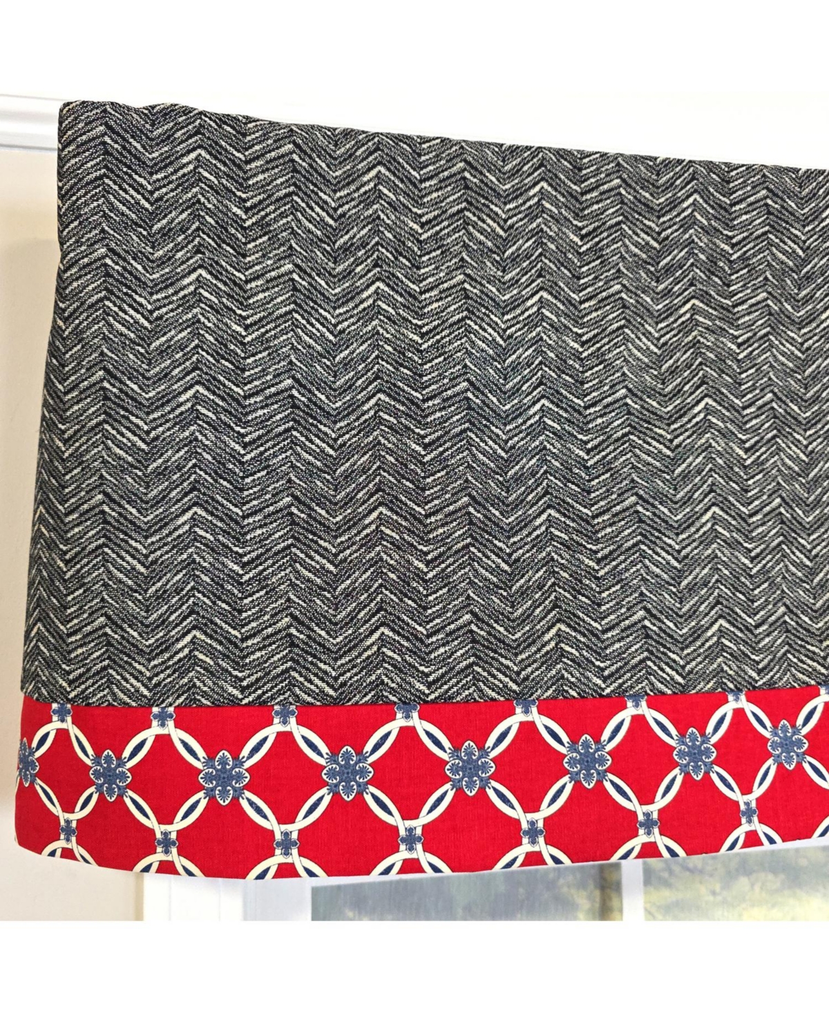 Rlf Home 100% Cotton Brazil Banded Fully lined Windows Rod Pocket Valance 50" x 16" Red