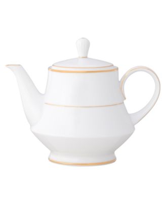 Heritage Tea Pot, 38 oz.