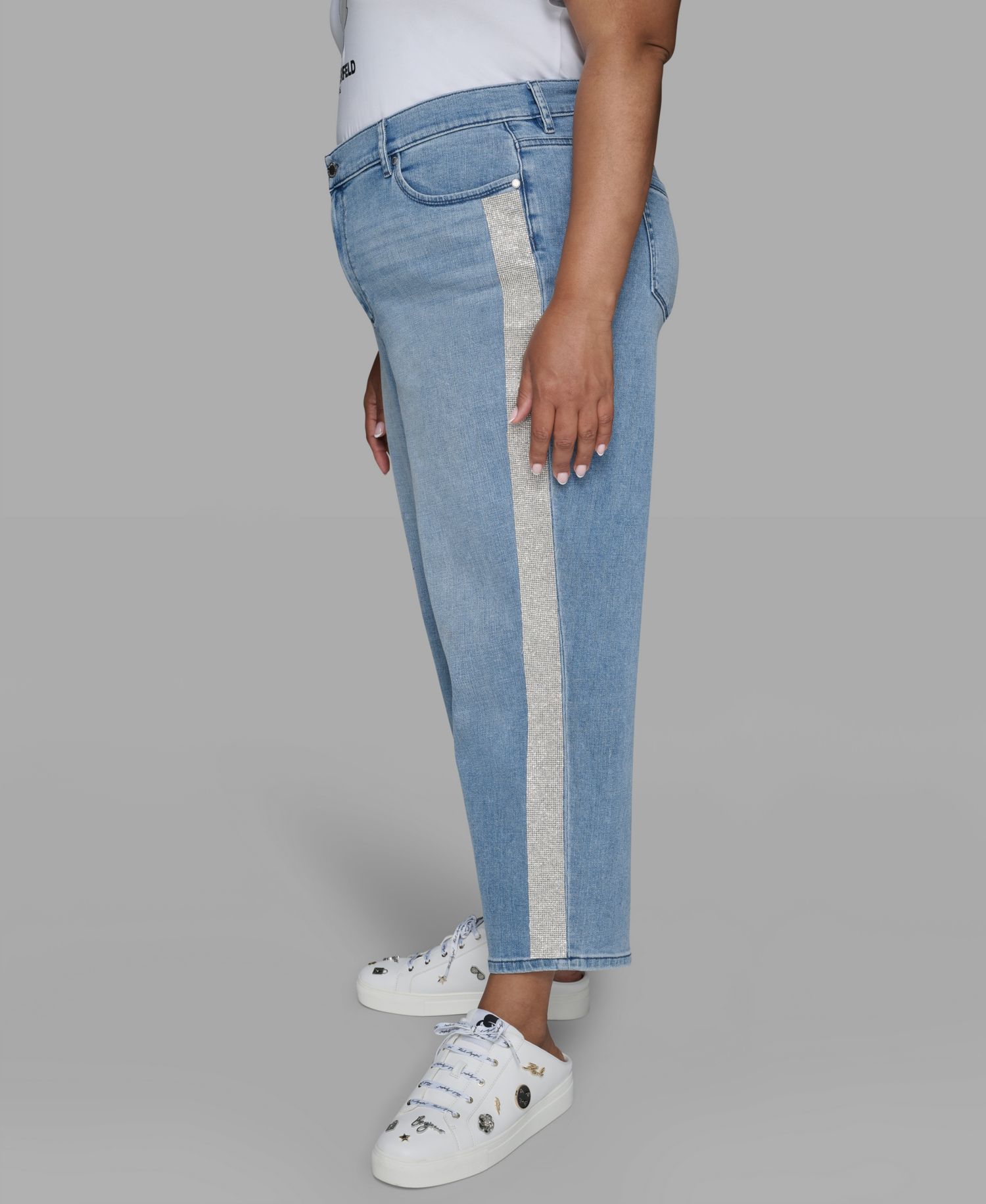 Plus Size Plus Size Hotfix Mid-Rise Jeans