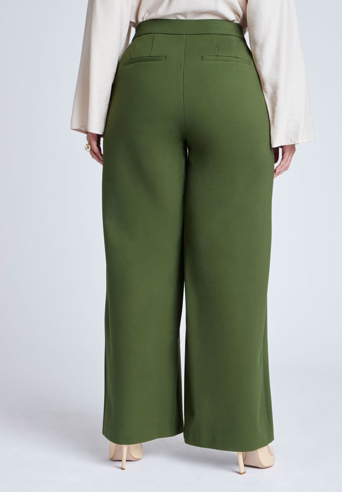 Eloquii Women's The 365 Straight Leg Pant