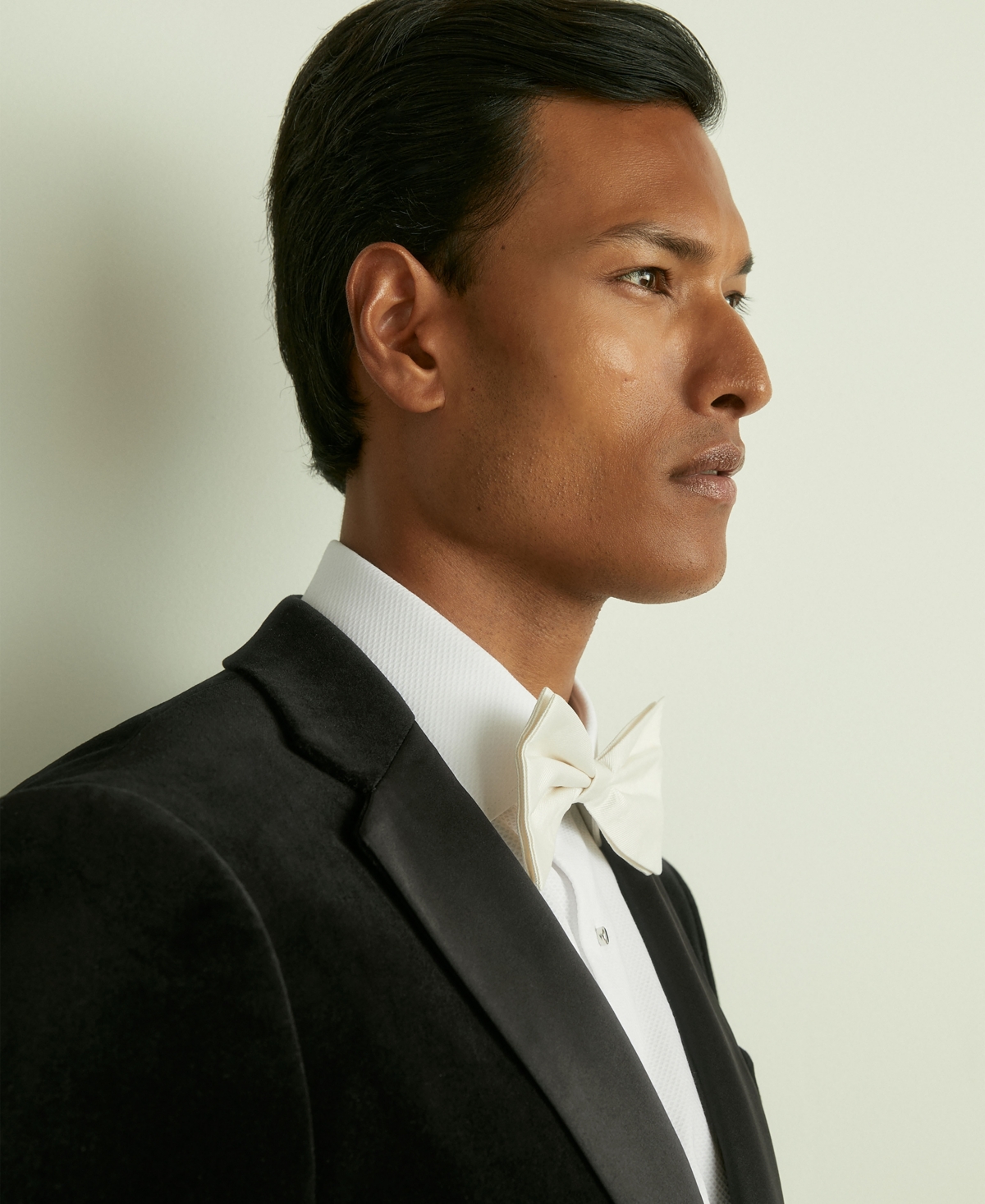 Reiss Men's Velvet Single-breasted Tailored Fit Blazer In Black