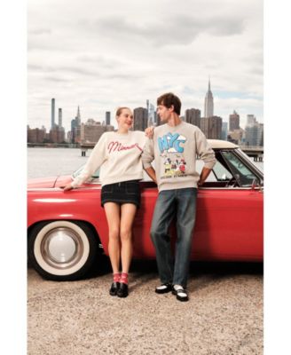 Unisex Mickey & Friends NYC Parade Balloon Crewneck Sweatshirt Look