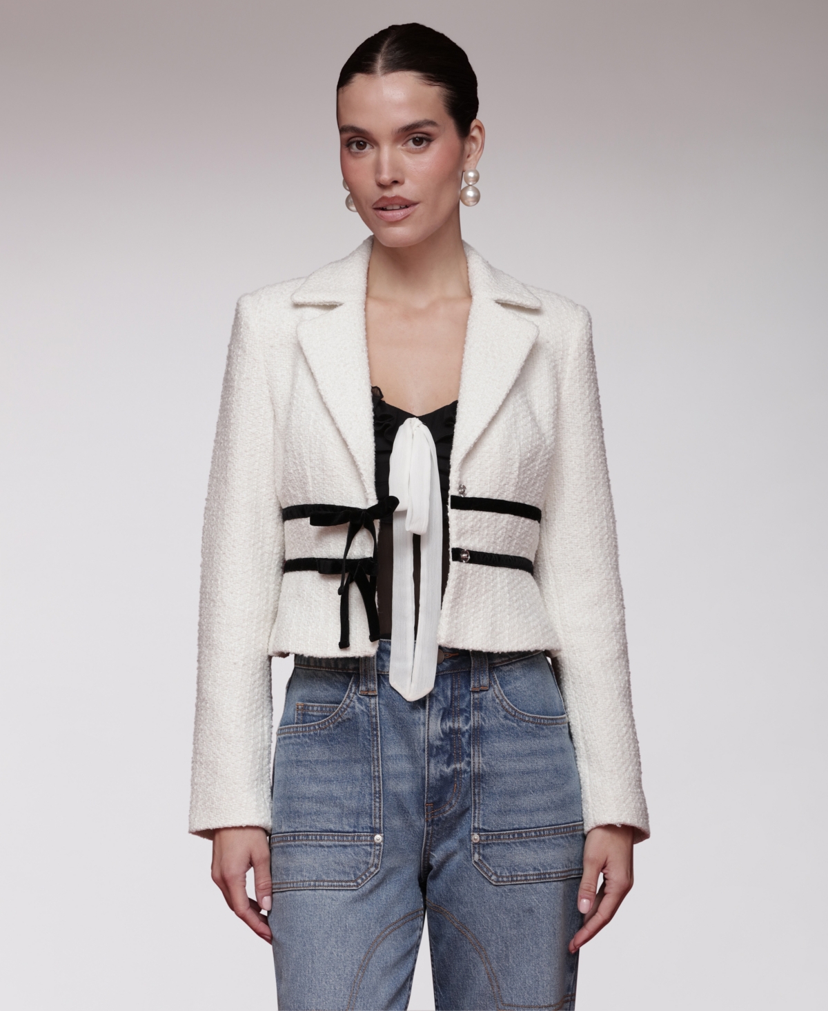 Avec Les Filles Women's Bow Detail Long-Sleeve Lady Jacket