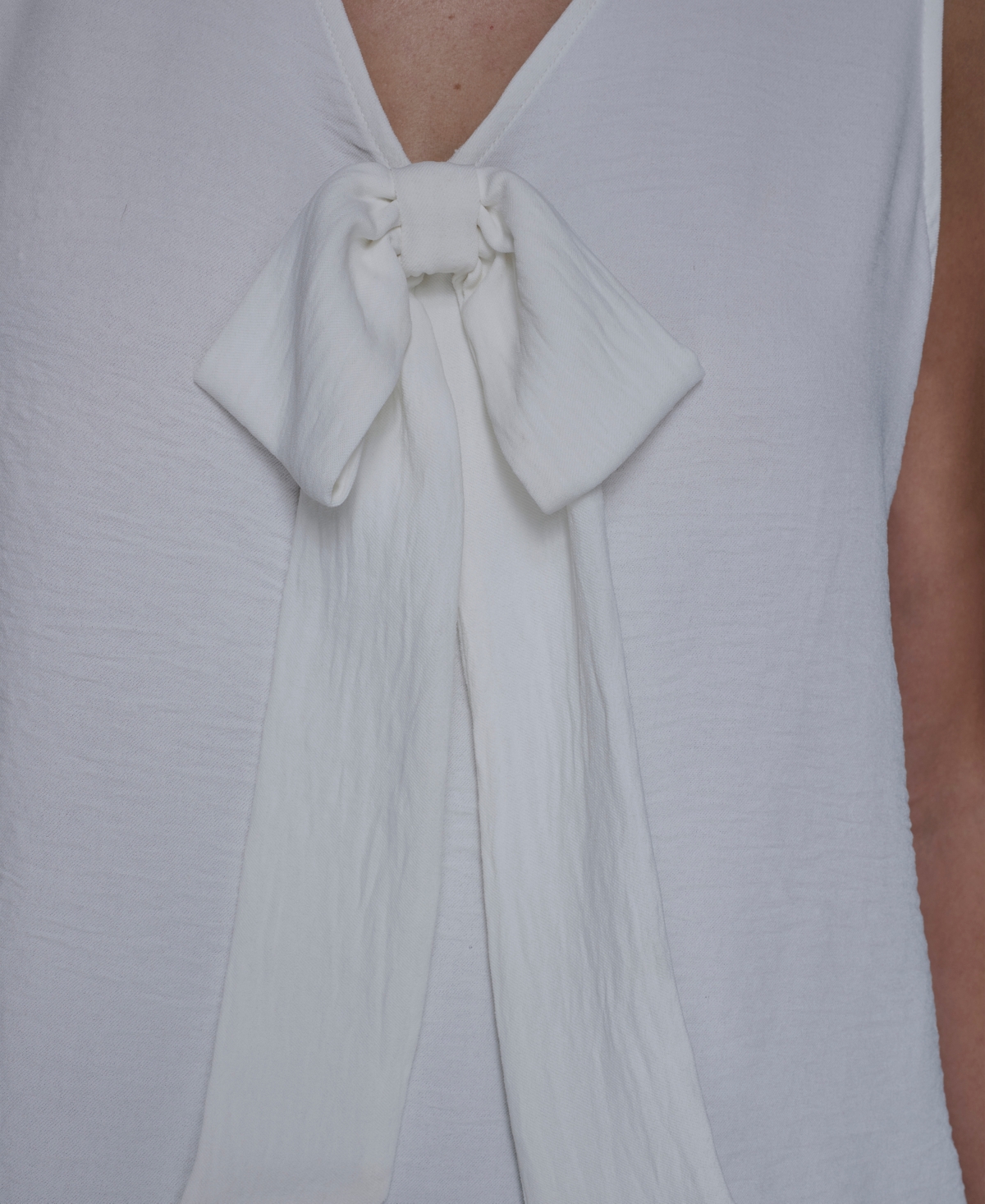 Karl Lagerfeld Women's Sleeveless Bow Detail Top In White