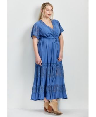 Women's Raven Lace Maxi Dress