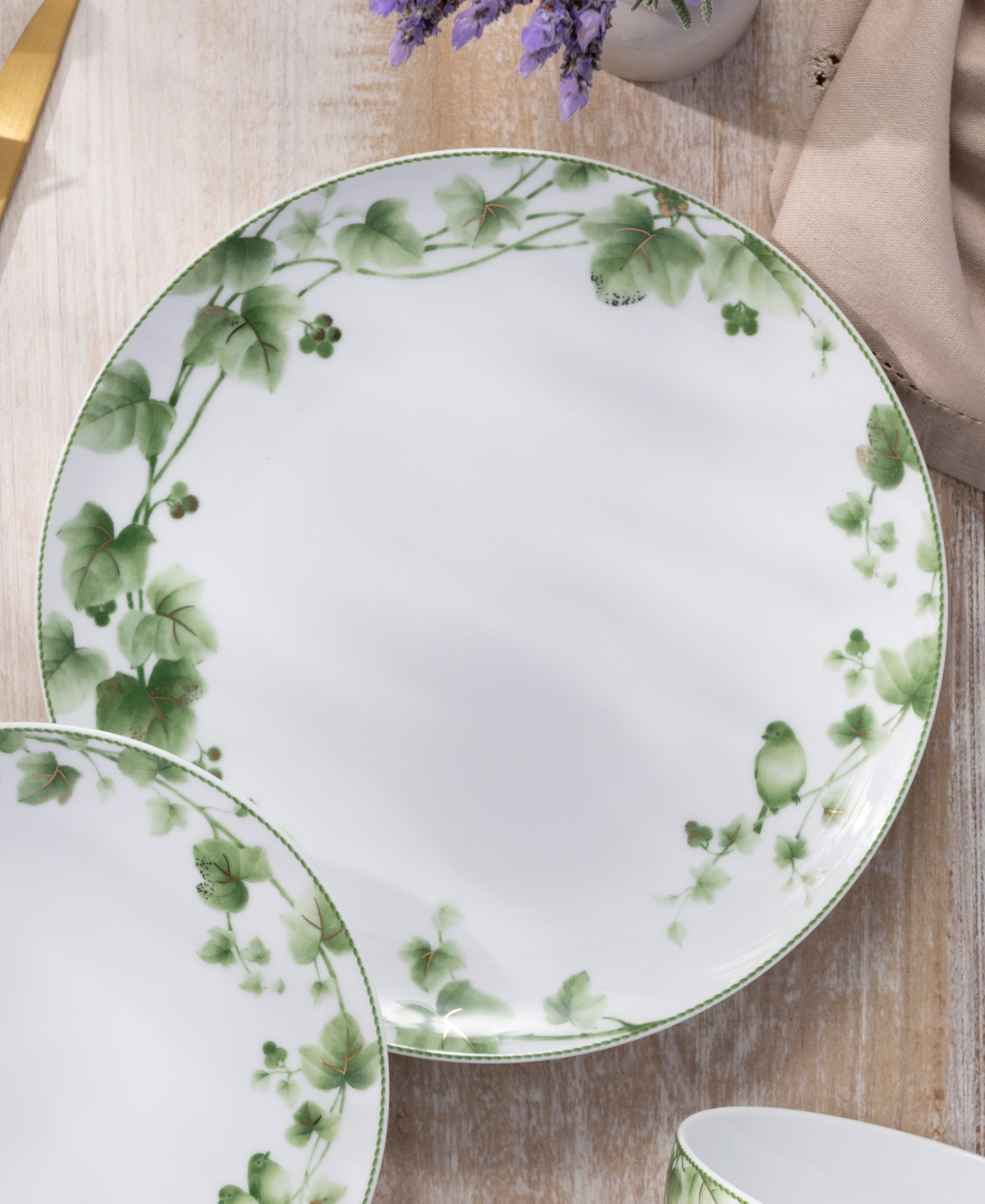 Noritake Ivy Whisper Dinner Plates, Set Of 4 In Green