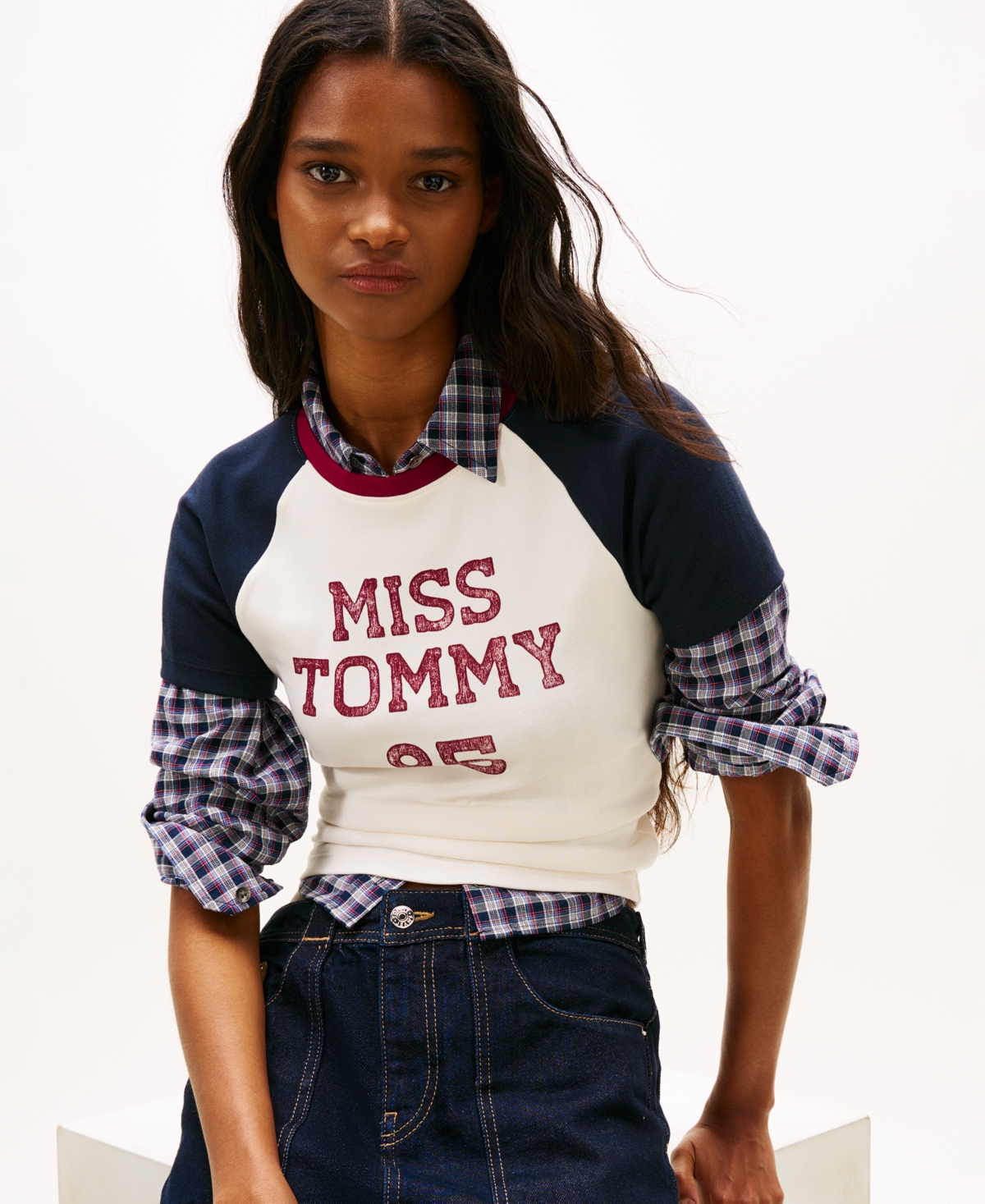 Tommy Jeans Women's Miss Logo T-Shirt