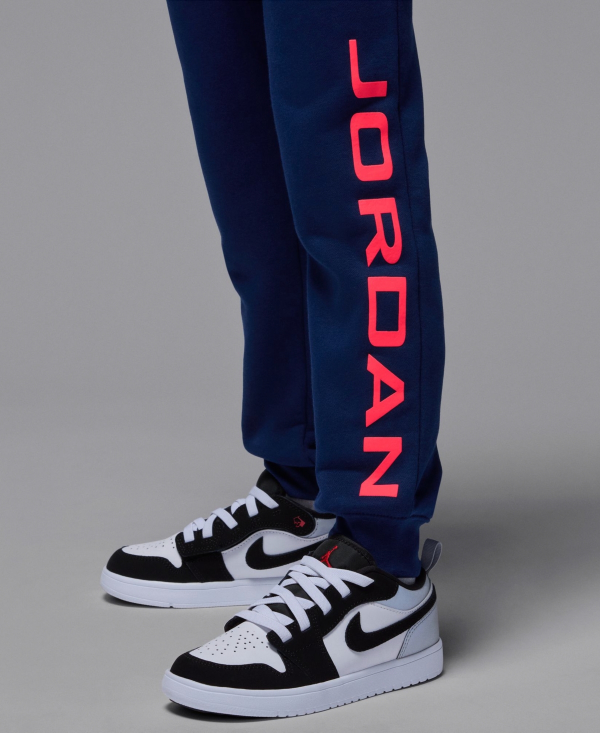 Jordan Little Boys 2-piece Essentials Fleece Baseline Hoodie And Pants Set In Blue