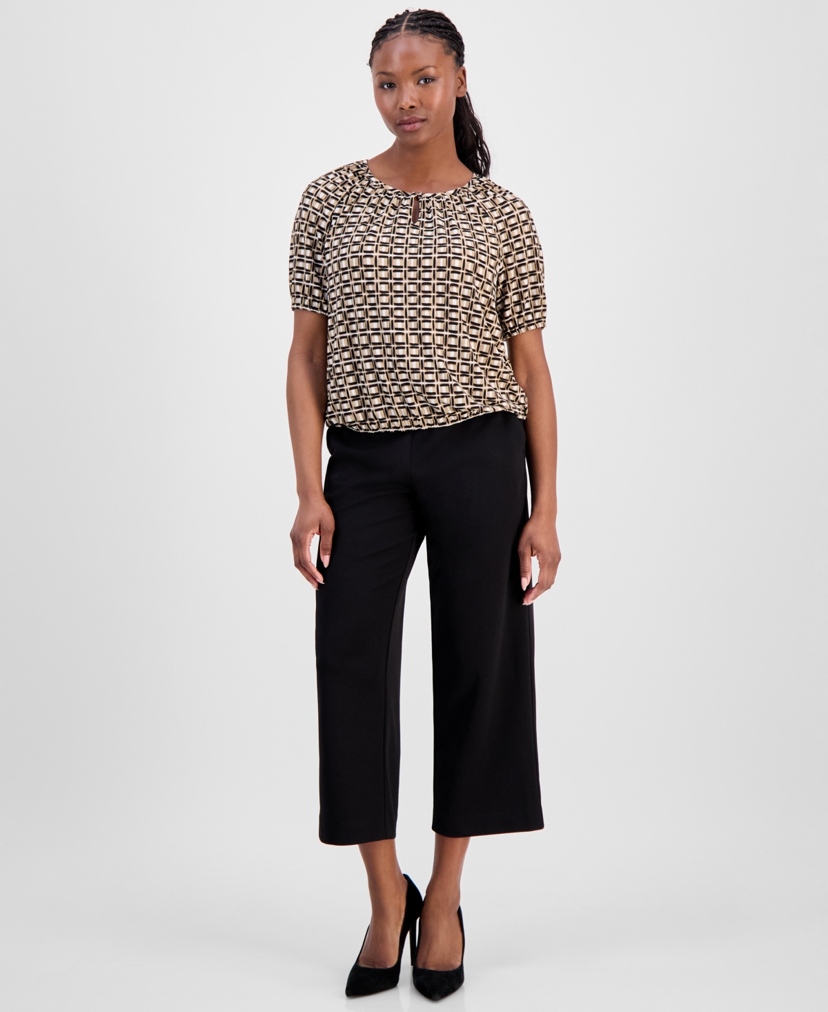 Ak Anne Klein Petite Keyhole-Cutout Top