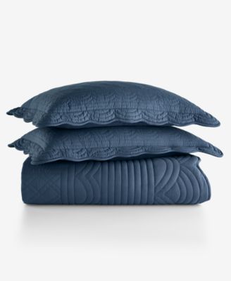 Bailey Scallop 3-Pc. Quilt Set, Full/Queen, Macy's Exclusive