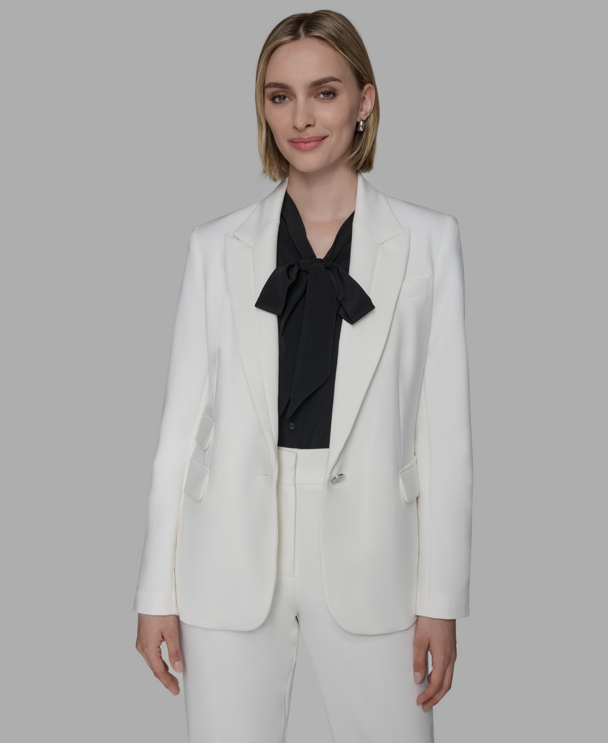 Karl Lagerfeld Women's Notched Lapel One Button Blazer In White