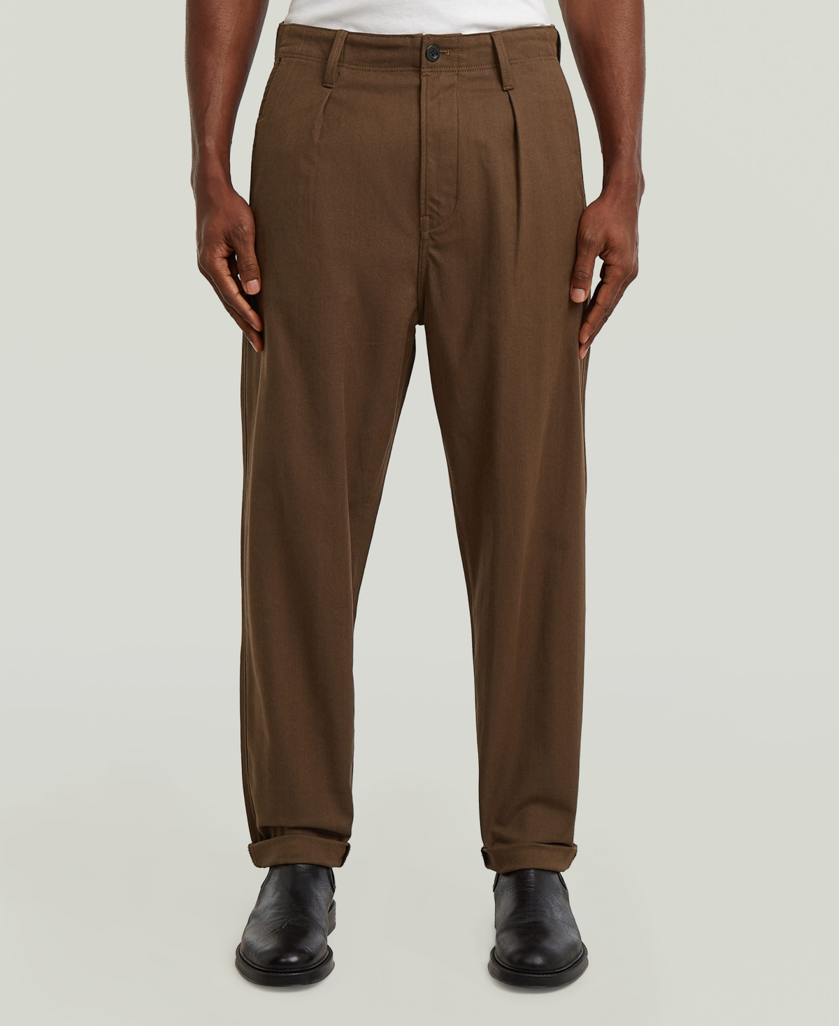 G-Star Raw Men's Pleated Relaxed-Fit Chino Pants