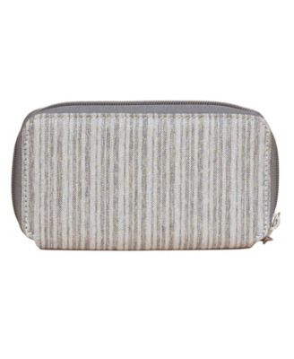 Intrepid, Blackberry