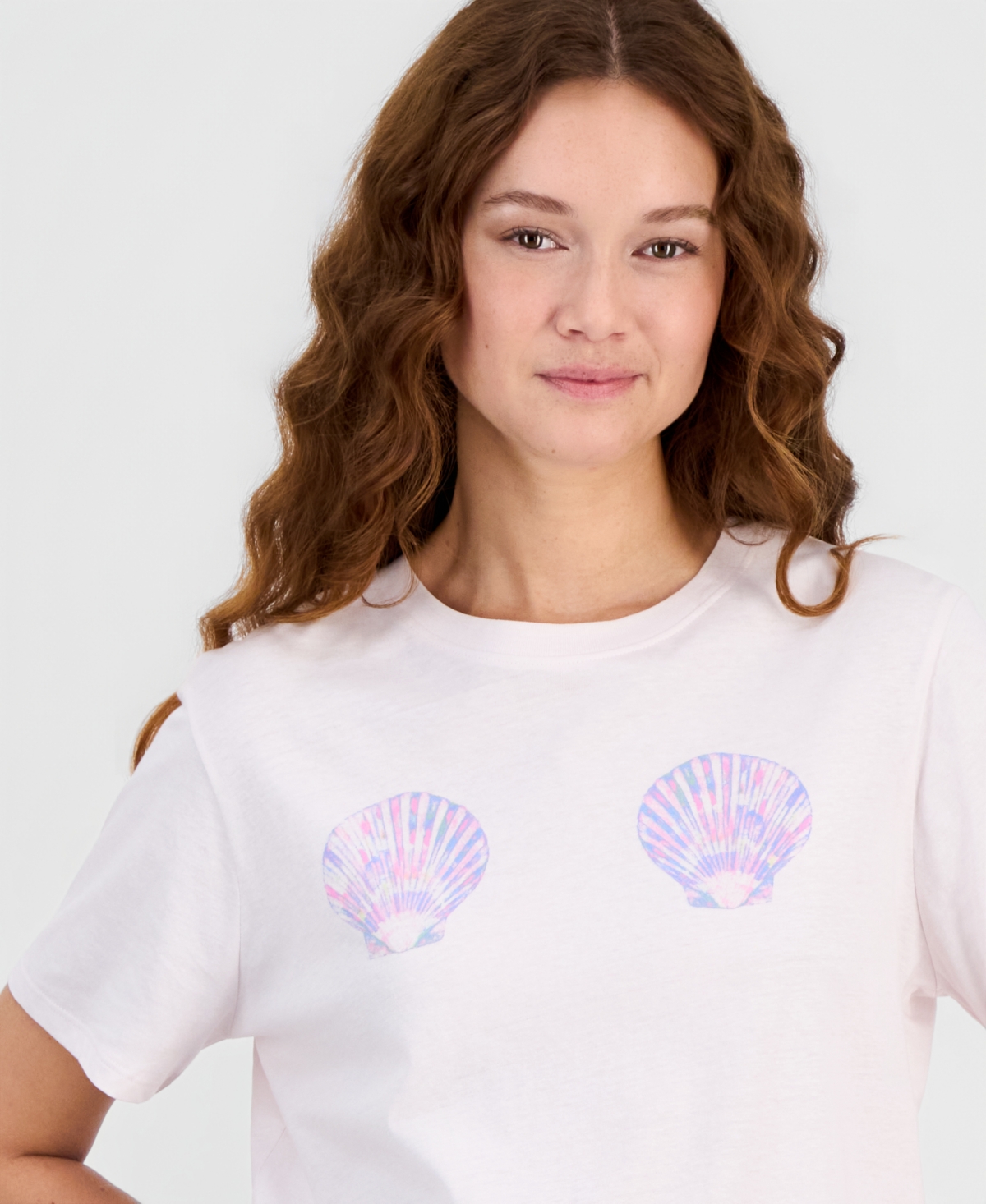 Rebellious One Juniors' Cotton Seashell T-Shirt