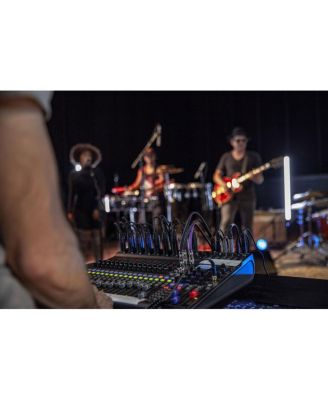 LiveTrak L-20 20-Channel Digital Mixer & Multitrack Recorder