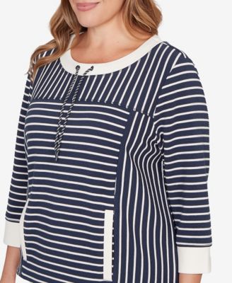 Plus Size Striped Popover Pocket Top