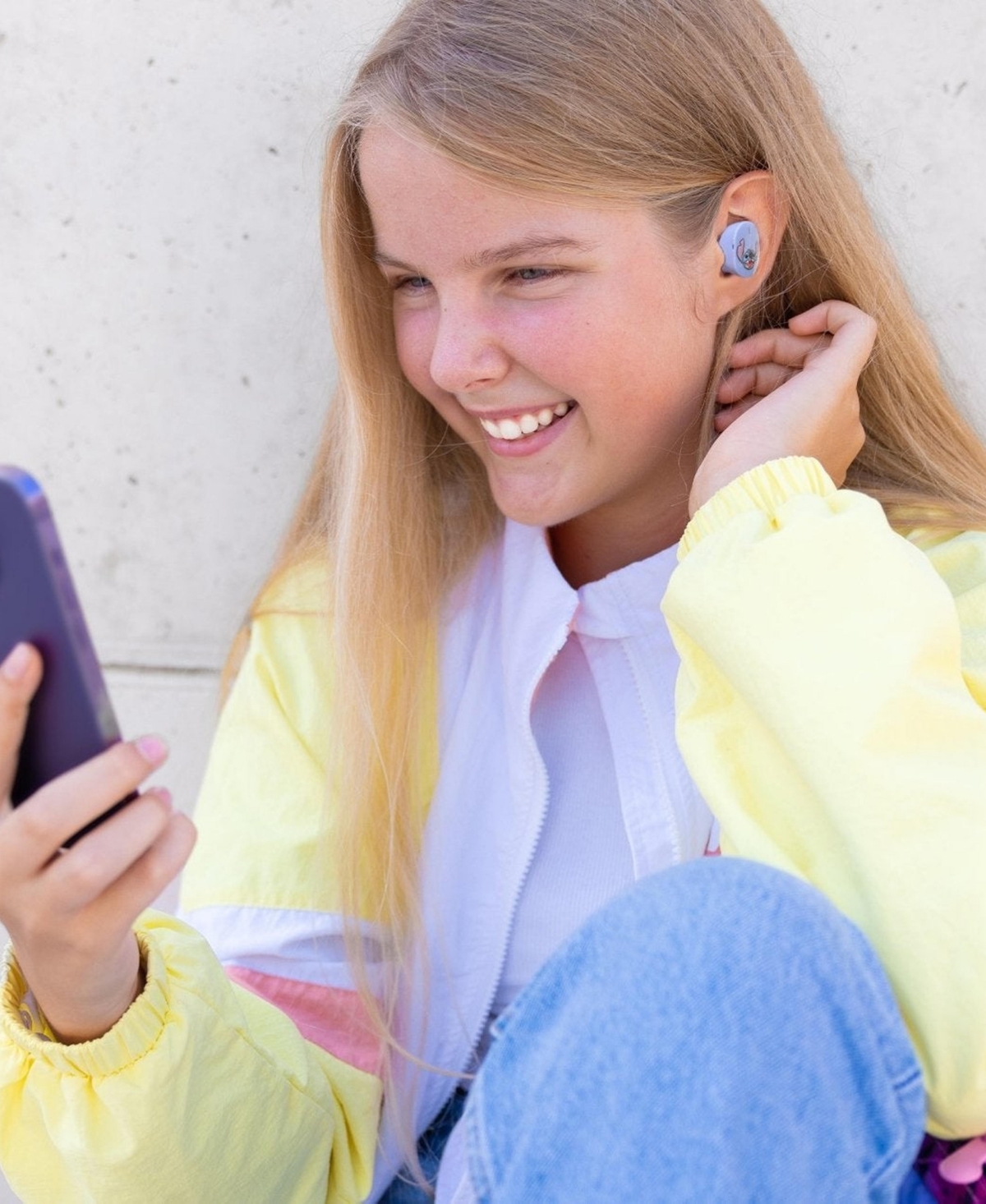 eKids Disney Stitch True Wireless Earbuds with Charging Case