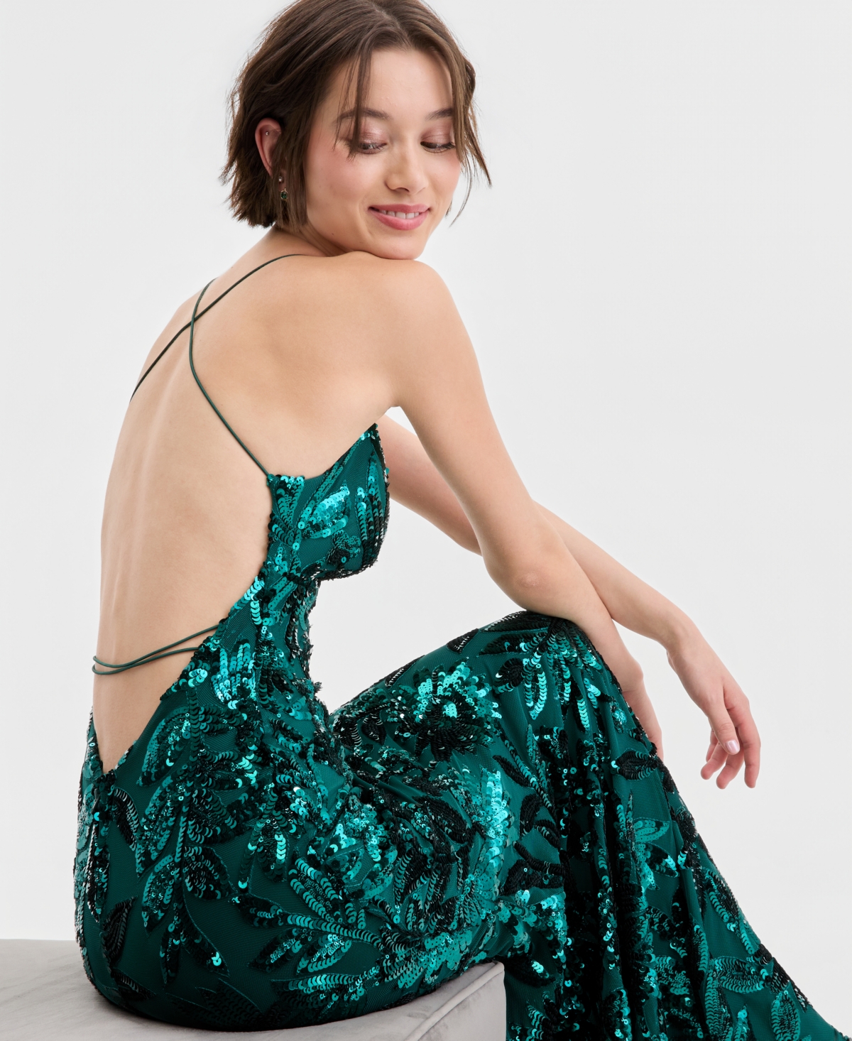 B Darlin Juniors' V-Neck Strappy Sequin Mermaid Gown