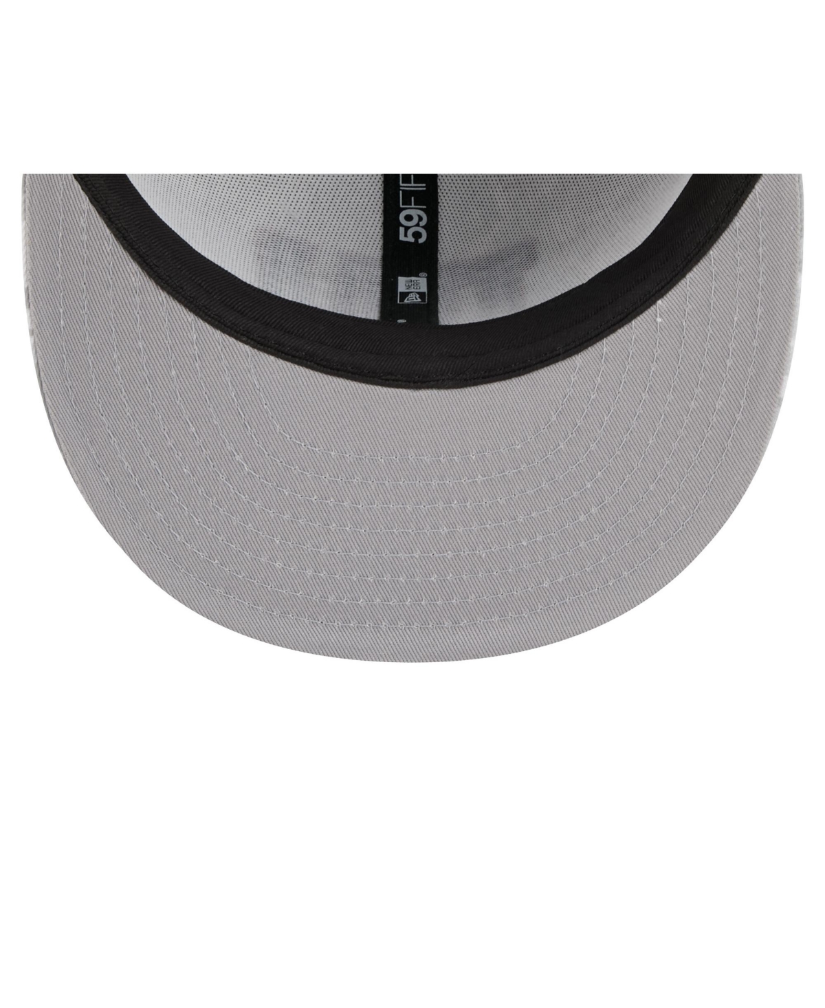 New Era Men's White York Giants 2025 Salute to Service Fan Pack 59FIFTY Fitted Hat