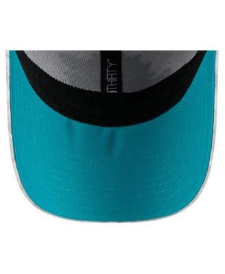 Men's White Miami Dolphins 2025 Salute to Service Digital Camo Fan Pack 39THIRTY Flex Hat