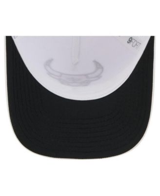 Men's White Chicago Bulls Featherweight Team Tape 9FORTY M-Crown A-Frame Adjustable Hat
