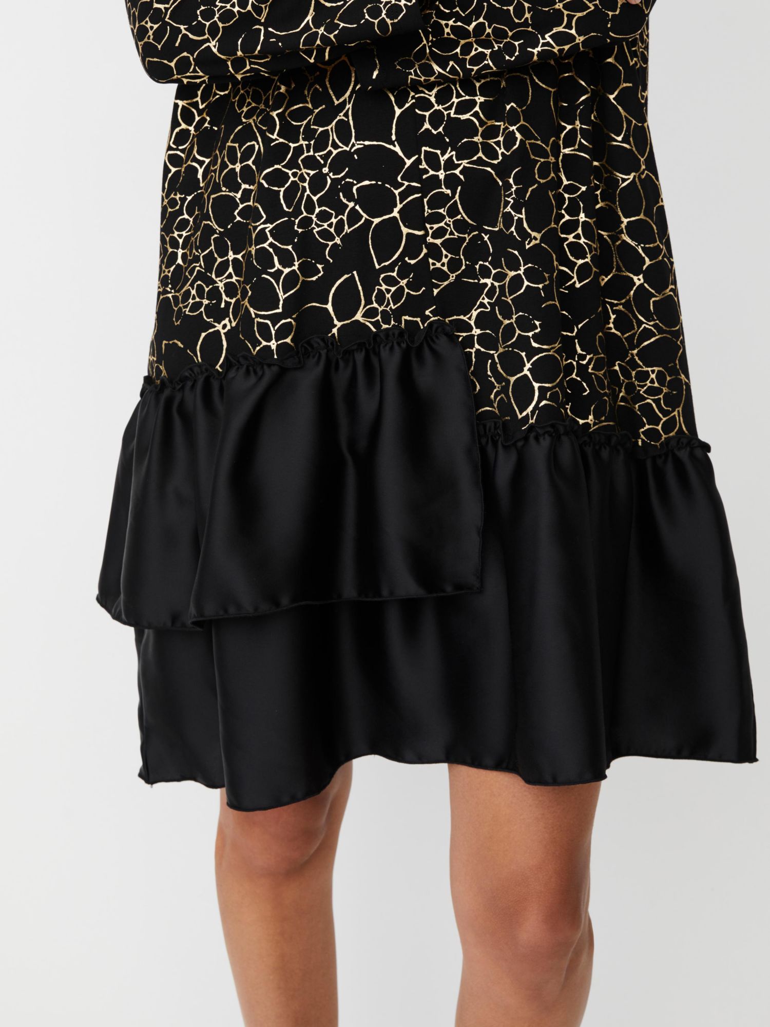Women's MaNylindra Metallic Floral Print Dress