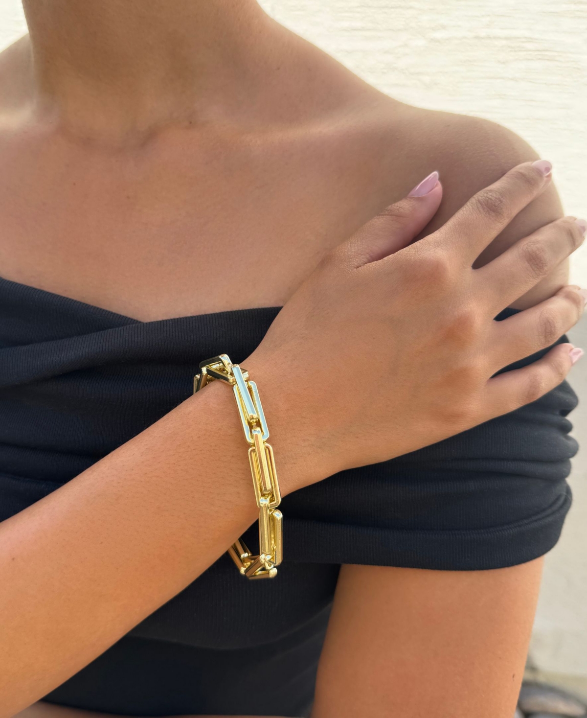 Adornia Gold Rectangle Paperclip Chain Bracelet